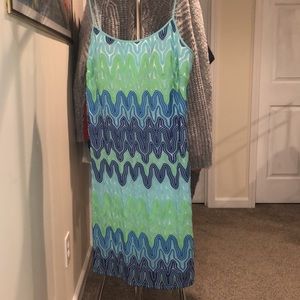 Lilly Pulitzer dress in size large